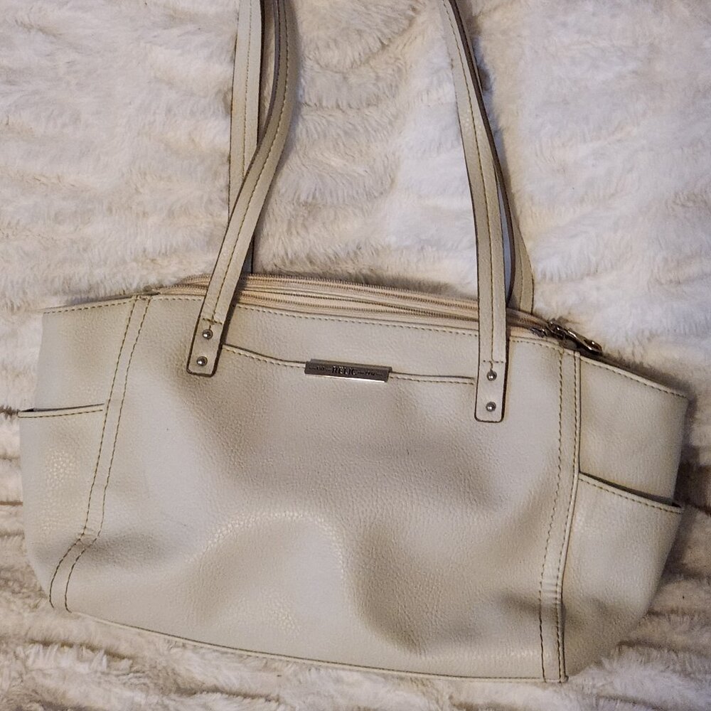 Relic Ivory Leather Shoulder Tote Handbag – Medium Size